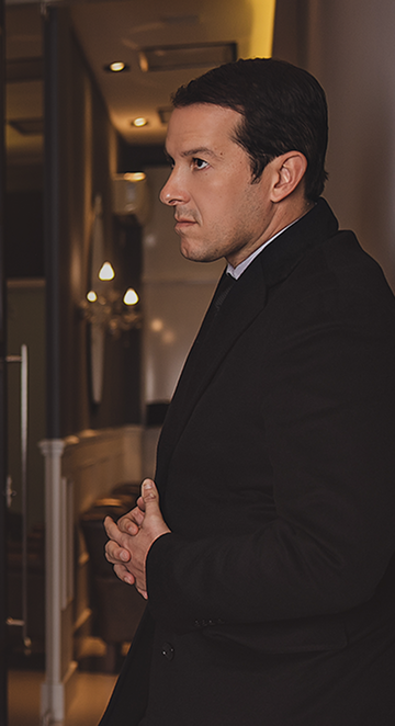 Dr. Thiago Cavalcanti